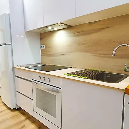Antares 2 Apartmán *