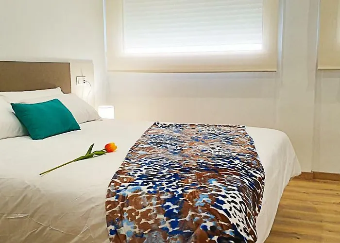 Antares 2 アパート ミヤドイロ