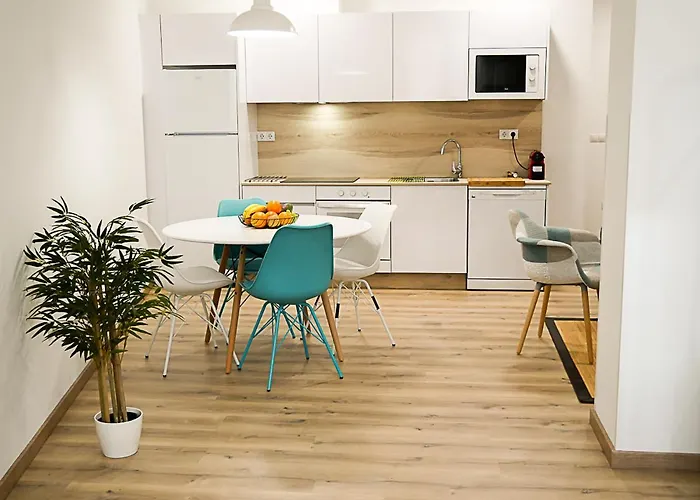 アパート Antares 2 *