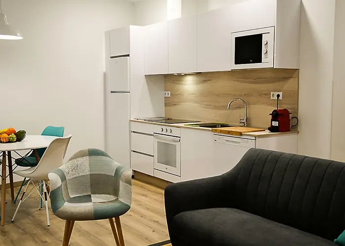 アパート Antares 2